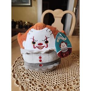 Squishmallows IT Pennywise 7.5” Plush Horror Halloween New